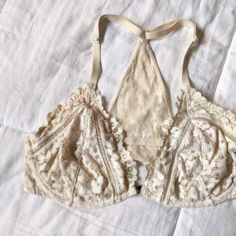 VS Lace bra